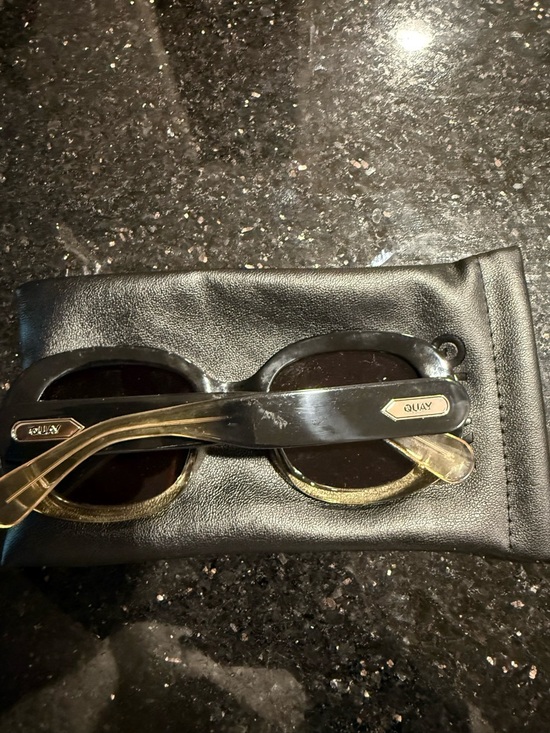Quay Australia Sunglasses IMPROMPTU - Picture 4 of 5